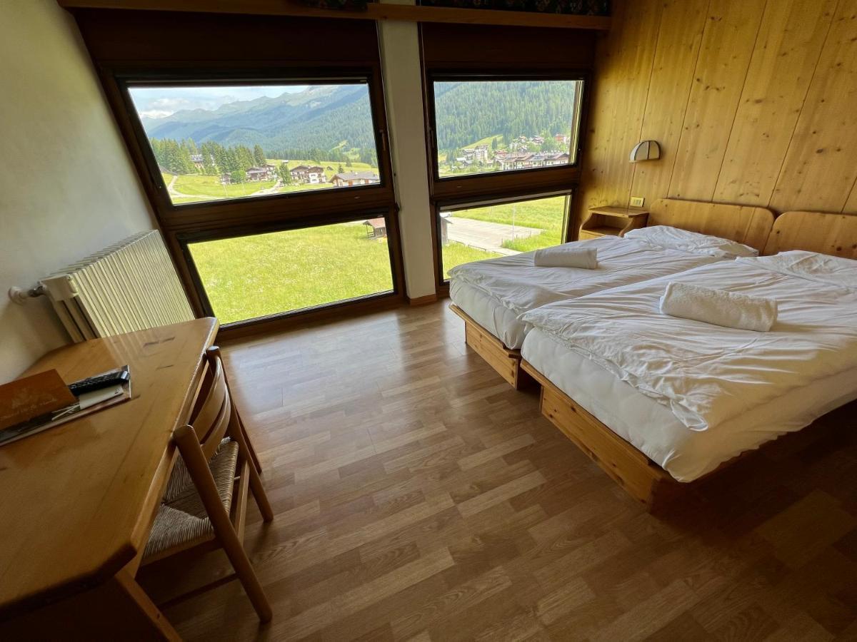Hotel D'La Varda Di Topran D'Agata Paolo &C Sas Падола Экстерьер фото